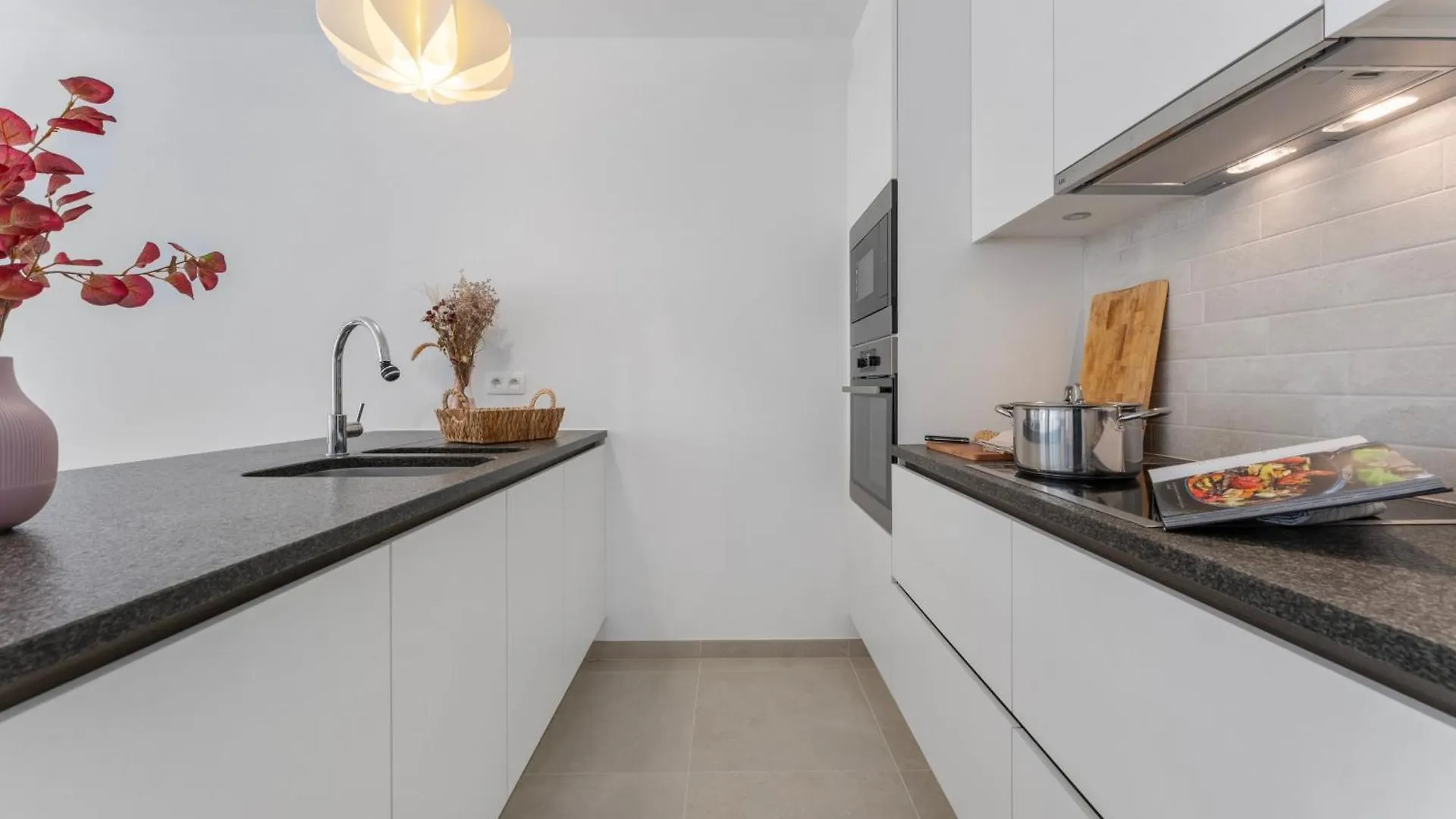 Apartment Sea En Rose - Family Stay Near Beach And Centre Ostend
