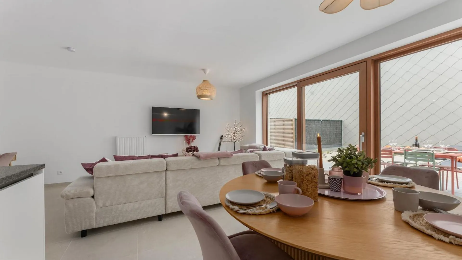 Sea En Rose - Family Stay Near Beach And Centre Ostend Apartment
